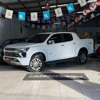 CHEVROLET S10 2.8 16V TURBO DIESEL HIGH COUNTRY CD 4X4 AUTOMÁTICO CHEVROLET S10 2.8 16V TURBO DIESEL HIGH COUNTRY CD 4X4 AUTOMÁTICO